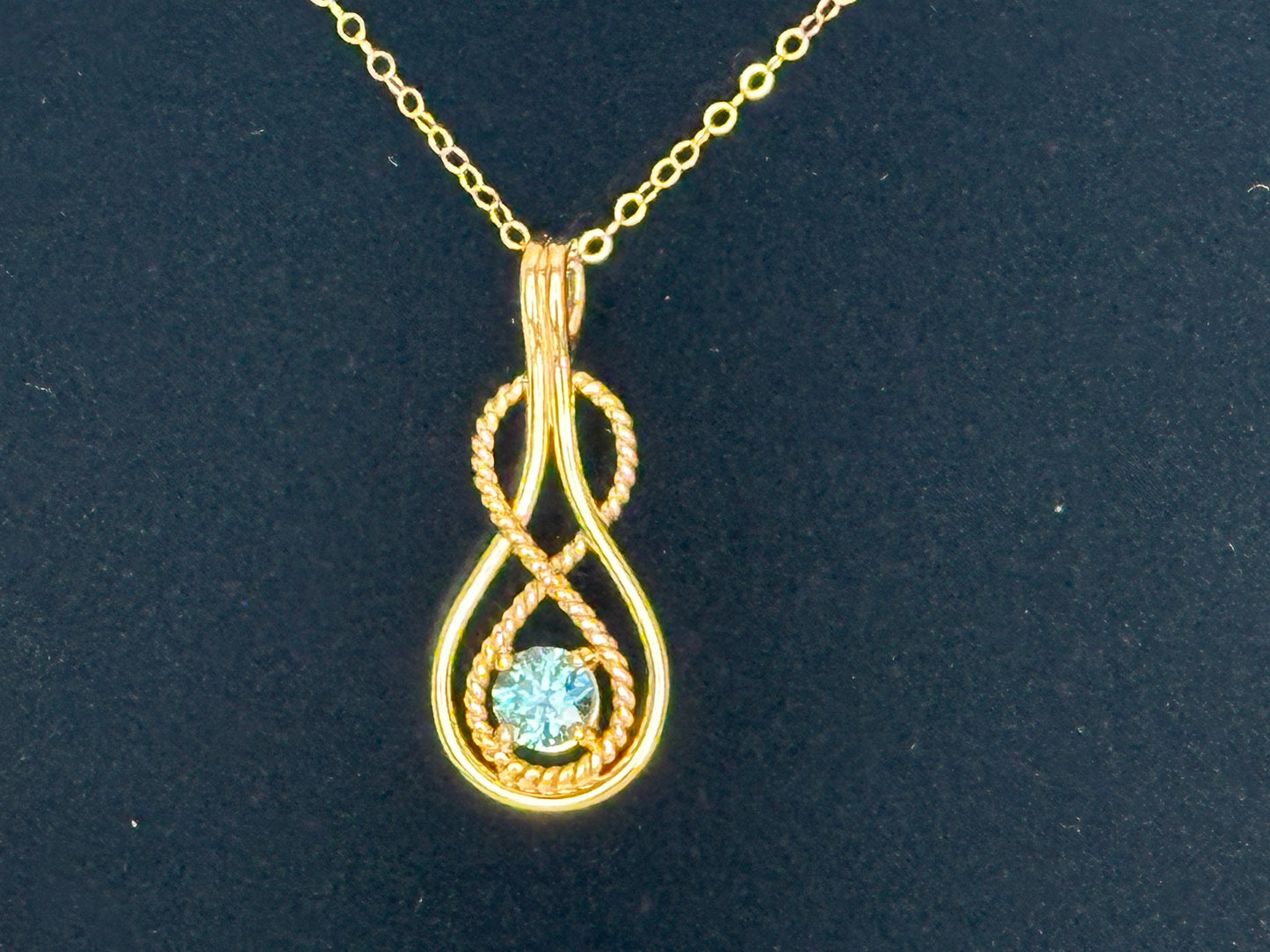 Beautiful Montana Sapphire and 14K Gold